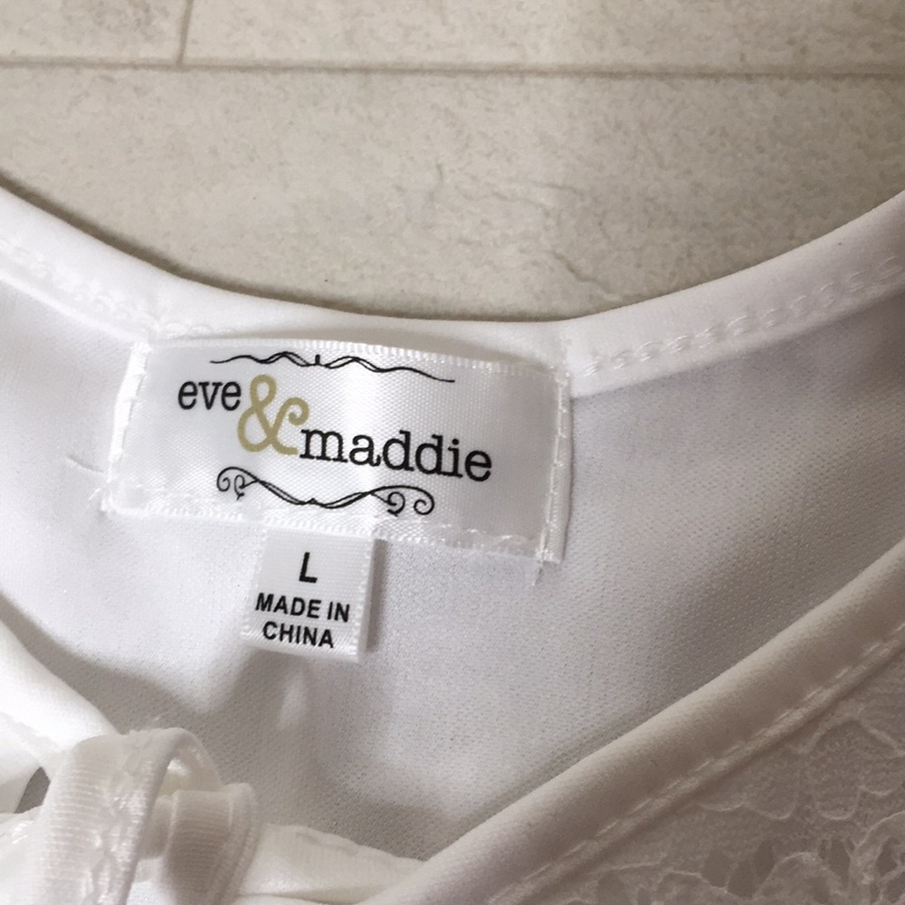 Eve and Maddie Blouse Sz L White Lace Shirt Lined - Picture 3 of 7